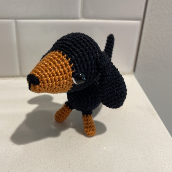 Handcrafted Dachshund Decor Amigurui Crochet Figure Dog Puppy - Picture 4 of 9